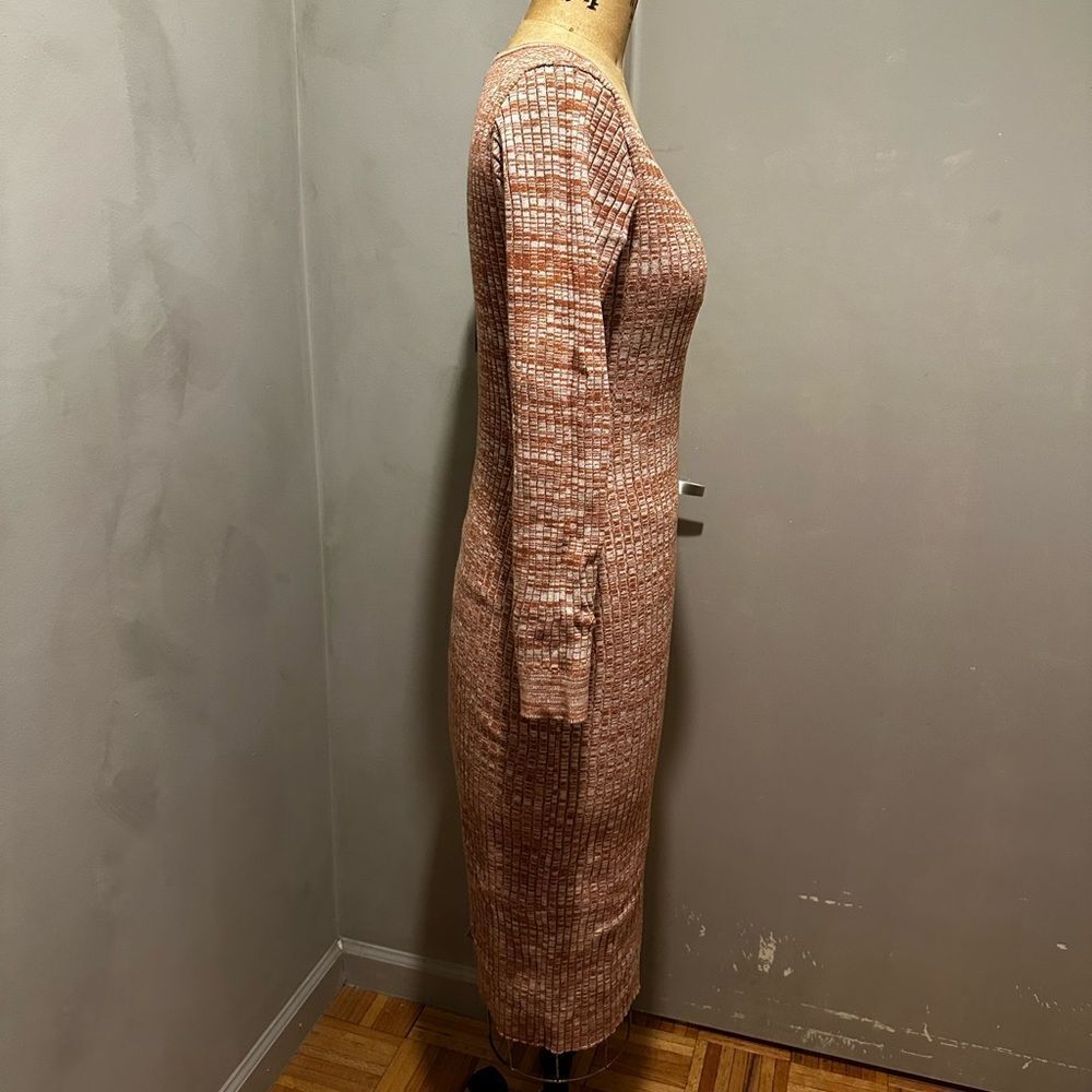 Spring knit dress - Picture 3 of 5
